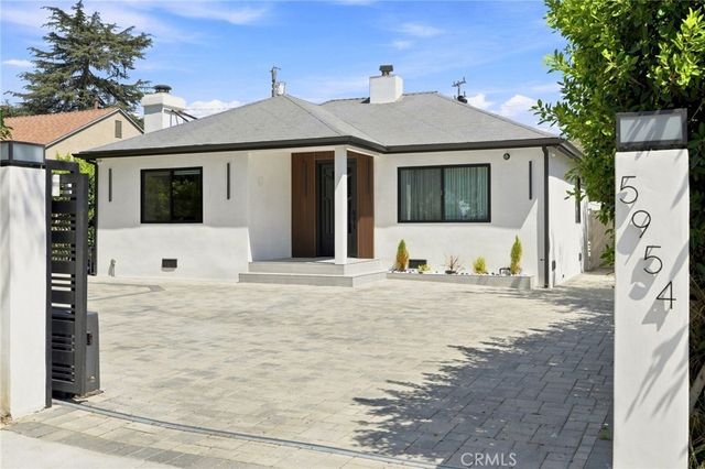 5954 Carpenter Avenue, Valley Village
