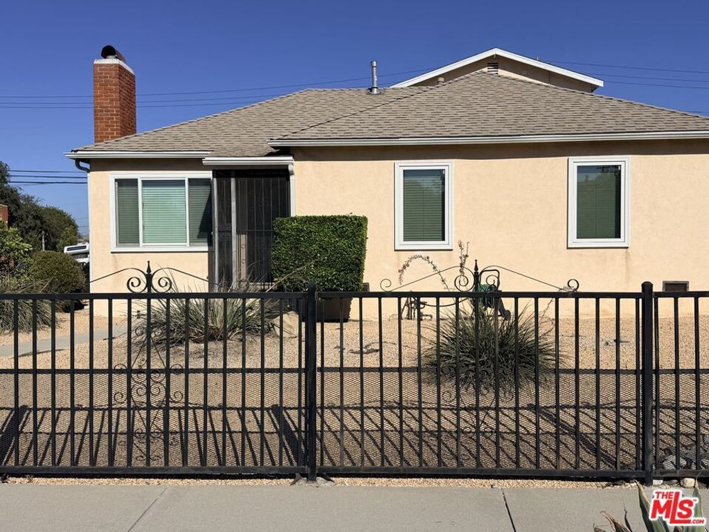 3600 Chesapeake Avenue, Los Angeles