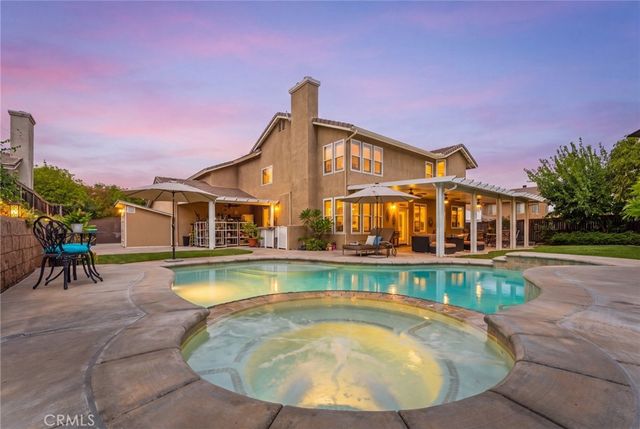 2675 Flora Spiegel Way, Corona
