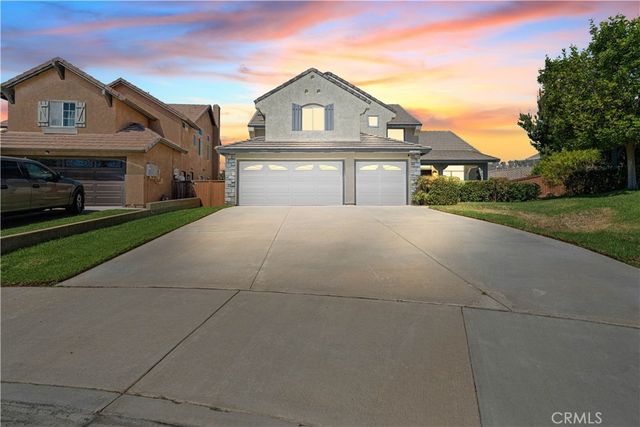 10011 Thornbird Court, Moreno Valley