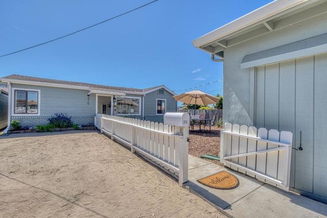 370 Amador Avenue, Seaside