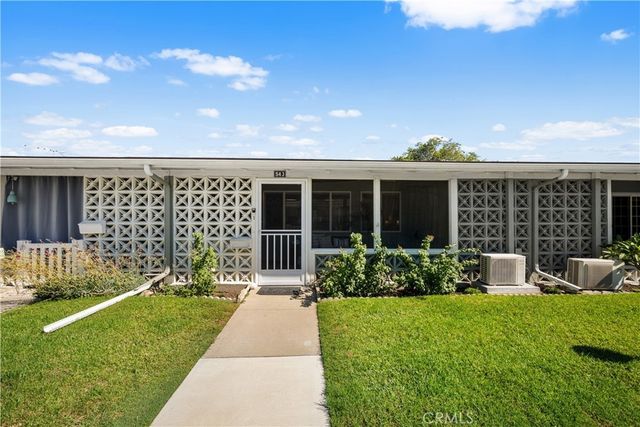 13790 Saint Andrews M-1 Drive # 54j, Seal Beach