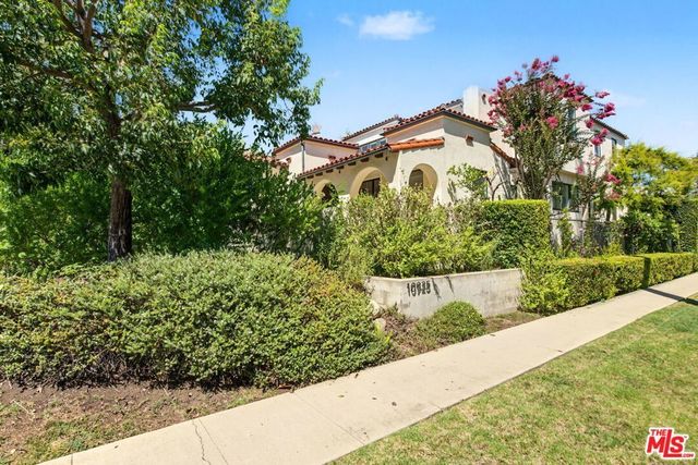 2254 Kelton Avenue, Los Angeles