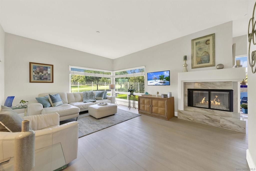 12122 Royal Birkdale Row # 103, San Diego