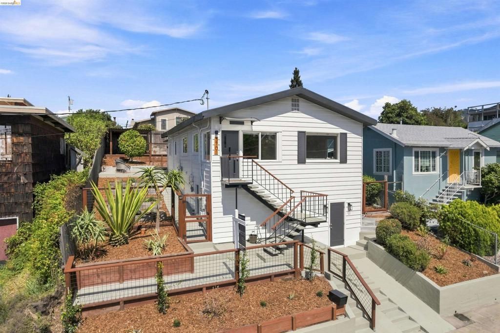 3701 Green Acre Rd, Oakland