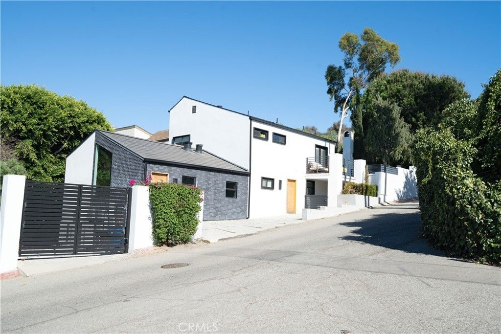 2650 Lisco Place, Los Angeles