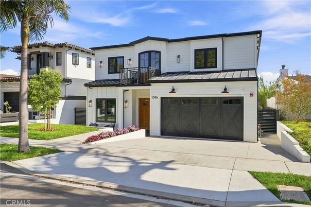 1346 Gates Ave., Manhattan Beach.