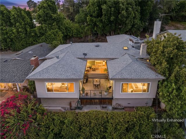 5365 Elvira Road, Woodland Hills