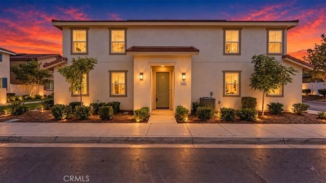 1201 Garnet Court, Colton