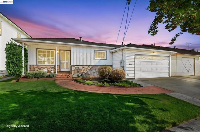 1231 Westwood St, Hayward