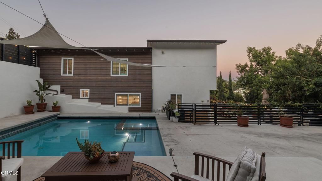 6042 Delphi Street, Los Angeles