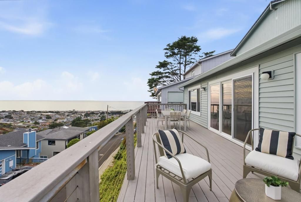 613 Farallon Avenue, Pacifica