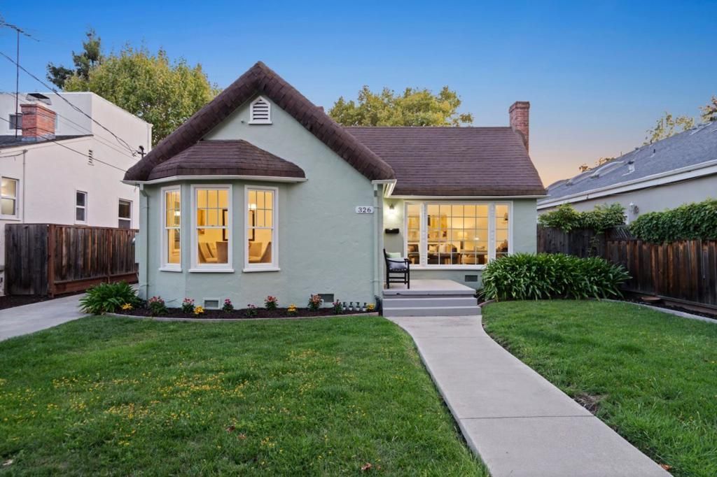 326 Hudson Street, Redwood City