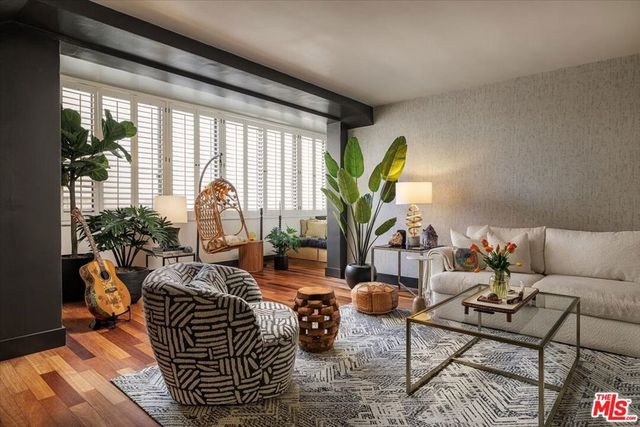 531 N Rossmore Avenue # 204, Los Angeles