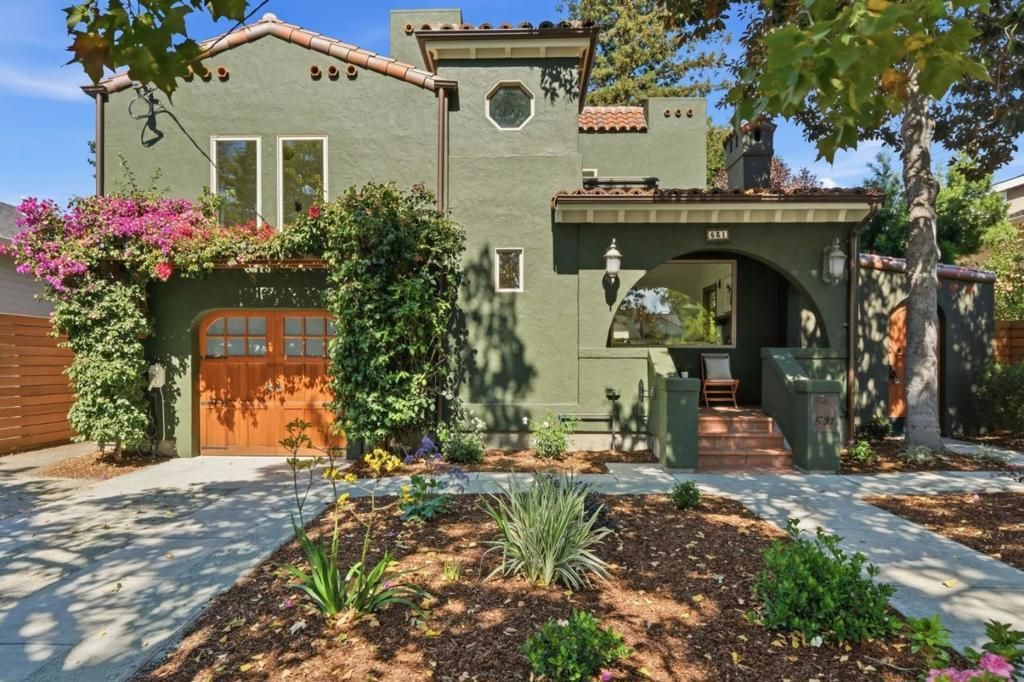 531 Hudson Street, Redwood City