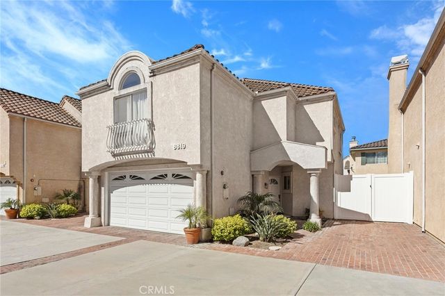 8819 Cedar St, Bellflower