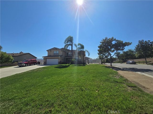 1560 Dodge Way, Norco