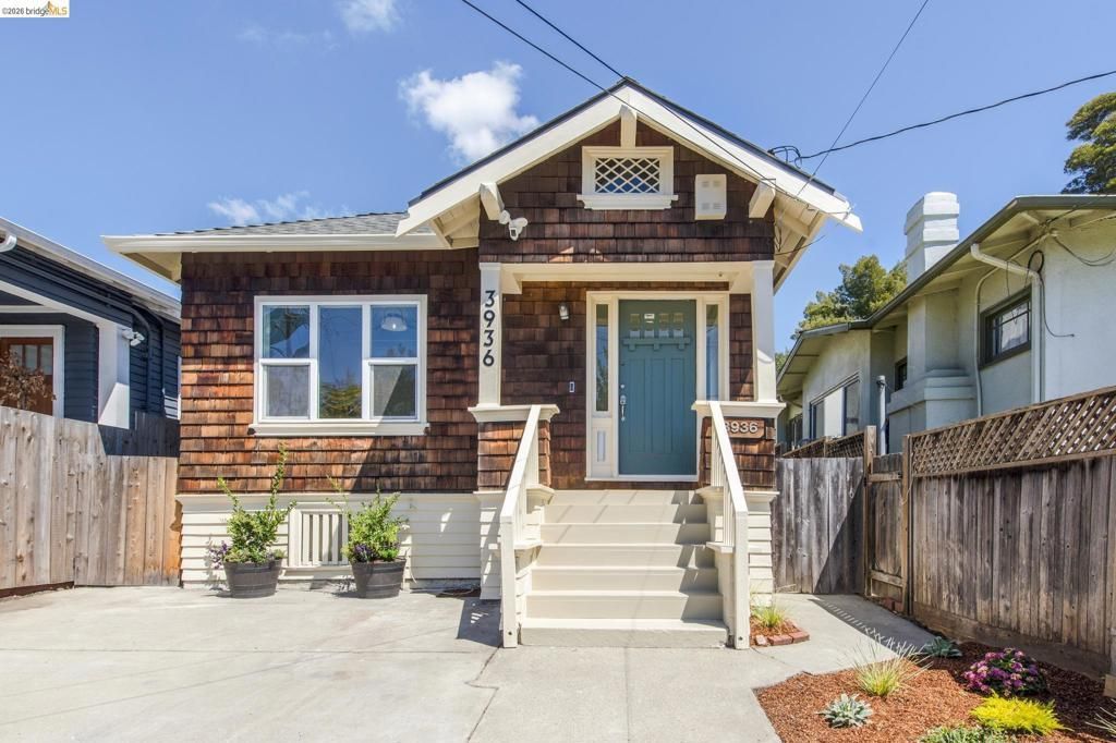 3936 Agua Vista St, Oakland