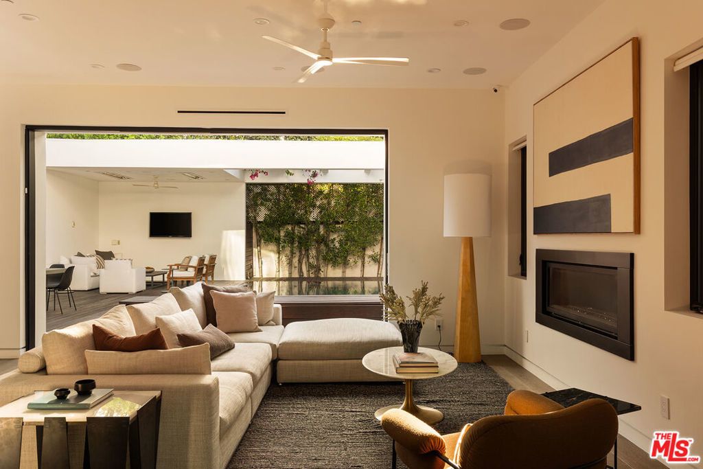 1609 N Stanley Avenue, Los Angeles