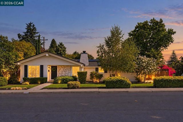 608 Banyan Ln, Walnut Creek