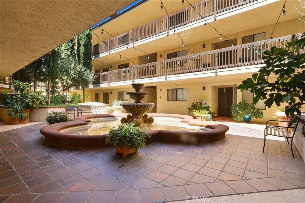 4835 E Anaheim # 102, Long Beach