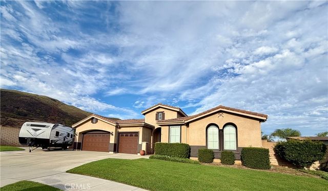 4751 Falconview Court, Fontana