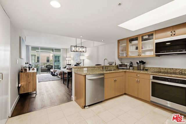 13700 Marina Pointe Drive # 519, Marina Del Rey