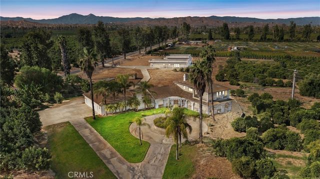 2540 Monroe Street, Riverside