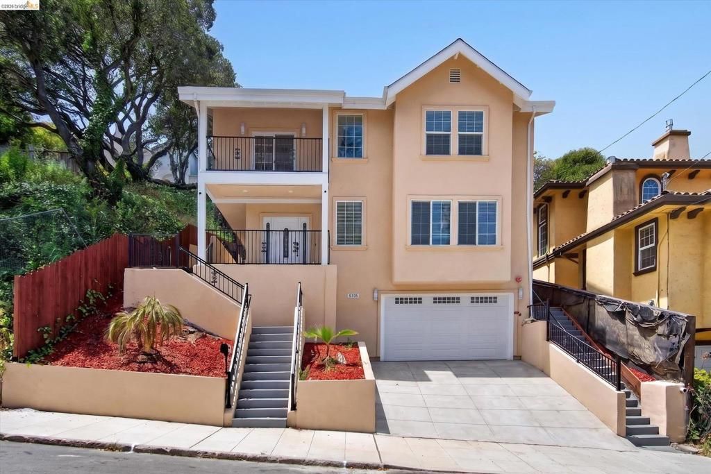 6105 Oakdale Ave, Oakland