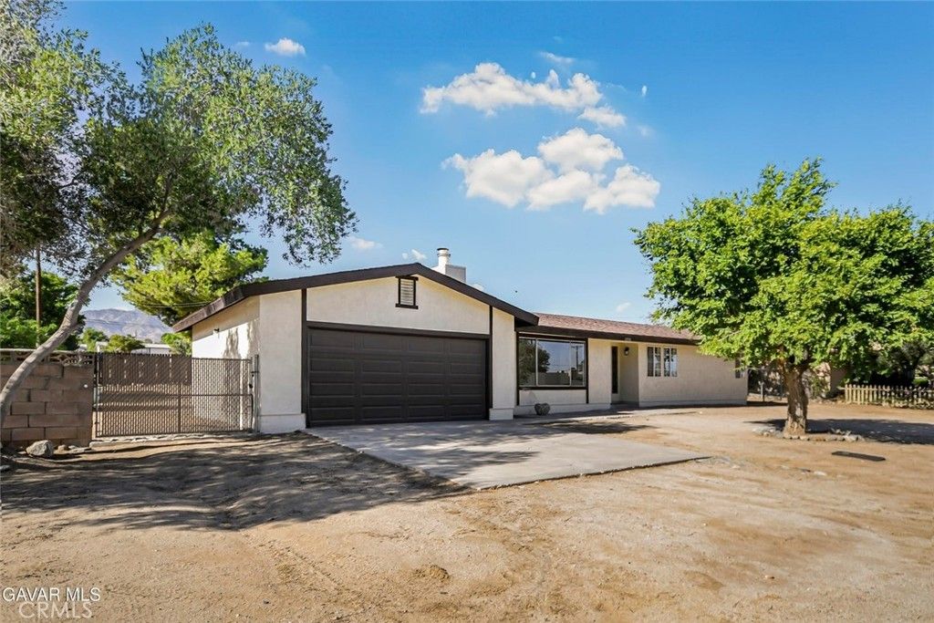 13116 E East Avenue W10, Pearblossom