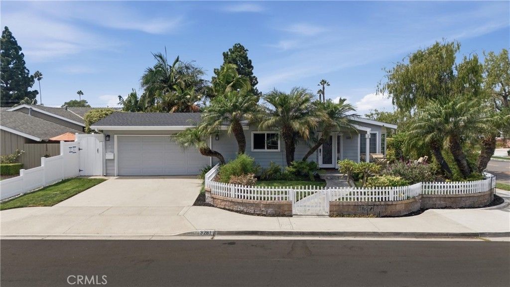 3281 Michigan Avenue, Costa Mesa
