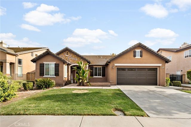 14351 Pointer Loop, Eastvale