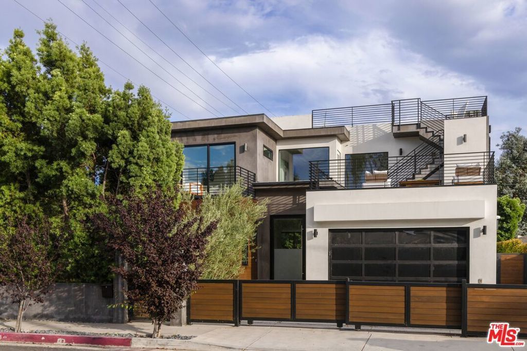 1390 Morningside Way, Los Angeles