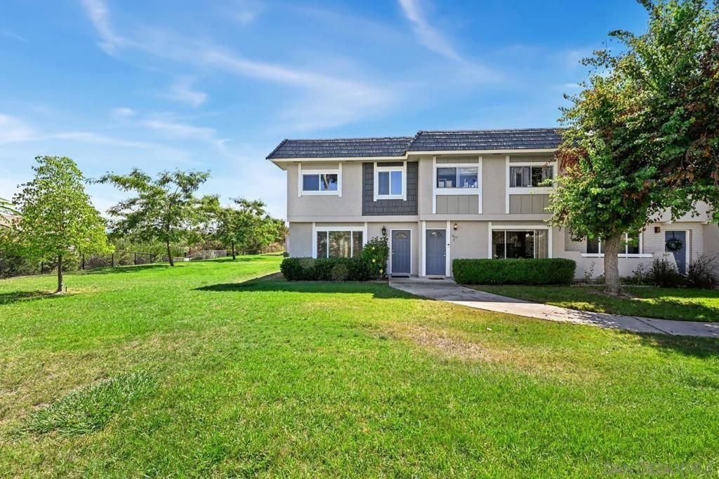 9469 Carlton Oaks Dr. # A, Santee