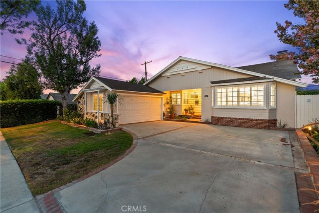 9632 Forbes Avenue, Northridge
