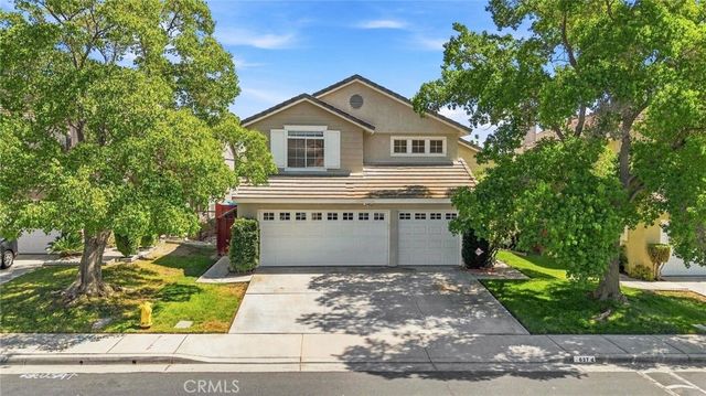 637 Avondale, Corona