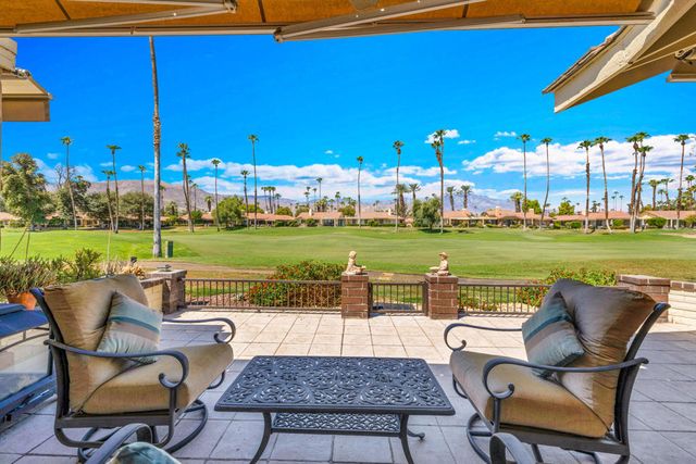 371 Gran Via, Palm Desert