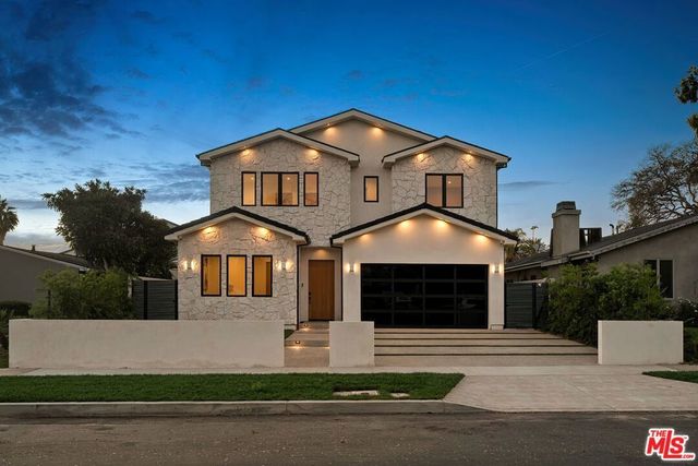 12657 Dewey Street, Los Angeles