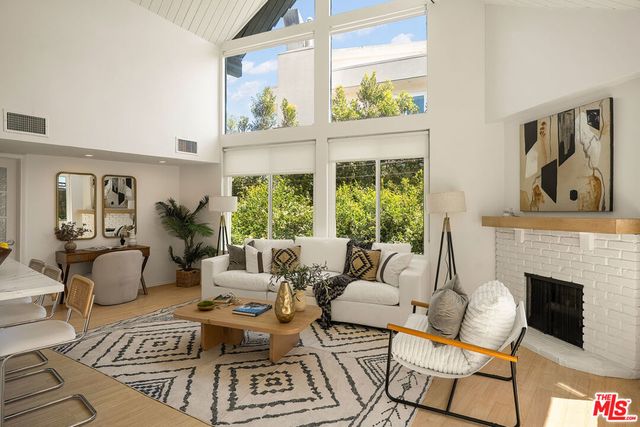 10800 Holman Avenue # 6, Los Angeles