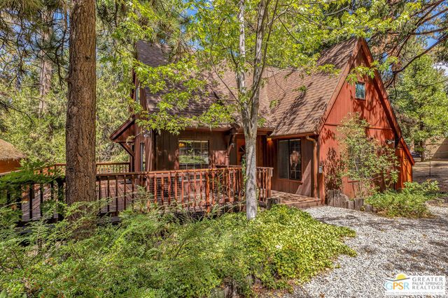 25307 Acorn Lane, Idyllwild