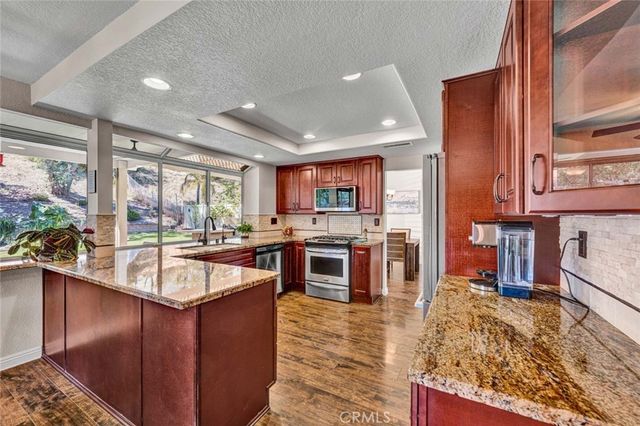 13105 Fescue Court, Corona