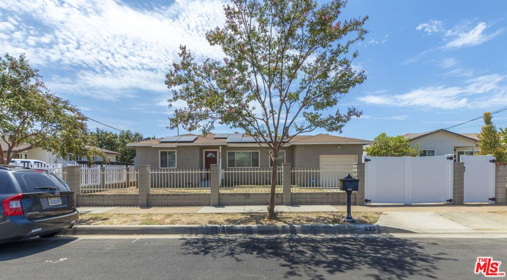 823 Erica Street, Escondido