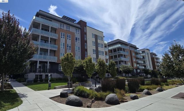 45128 Warm Springs Blvd # 355, Fremont