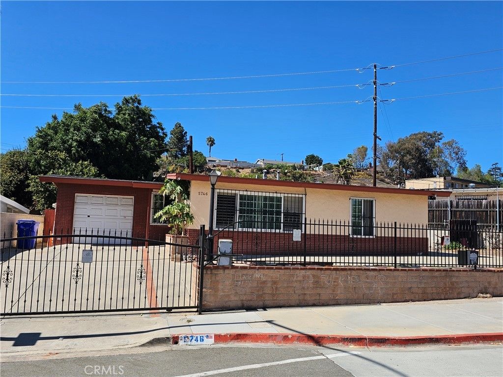 5746 Streamview Drive, San Diego