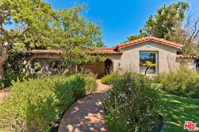 2243 27th Street, Santa Monica