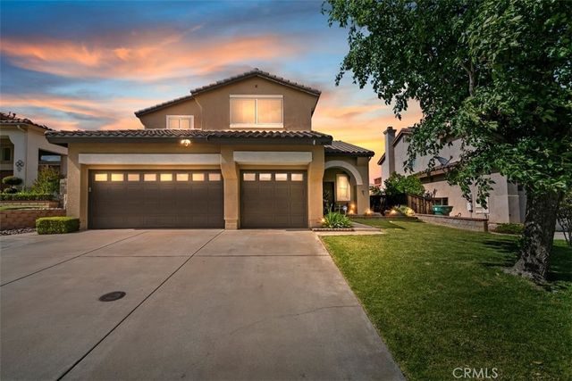 20890 Westbury Road, Riverside