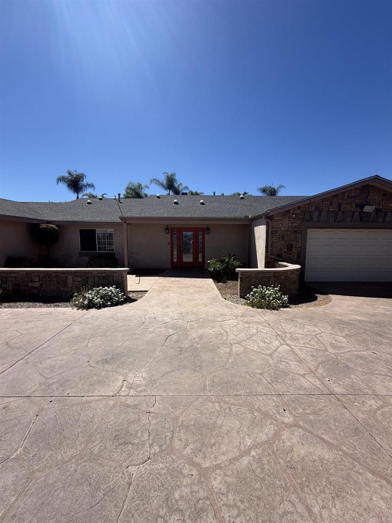 Photo of Listing #PTP2606886