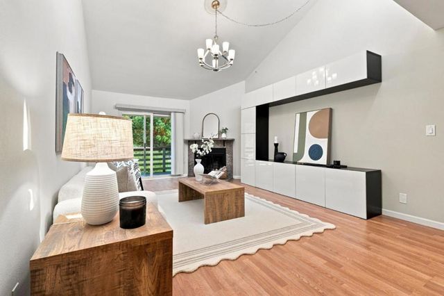 349 Philip Drive # 307, Daly City
