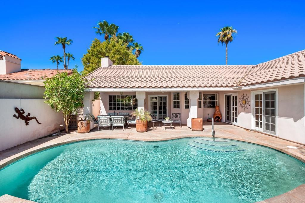 54400 Avenida Carranza, La Quinta
