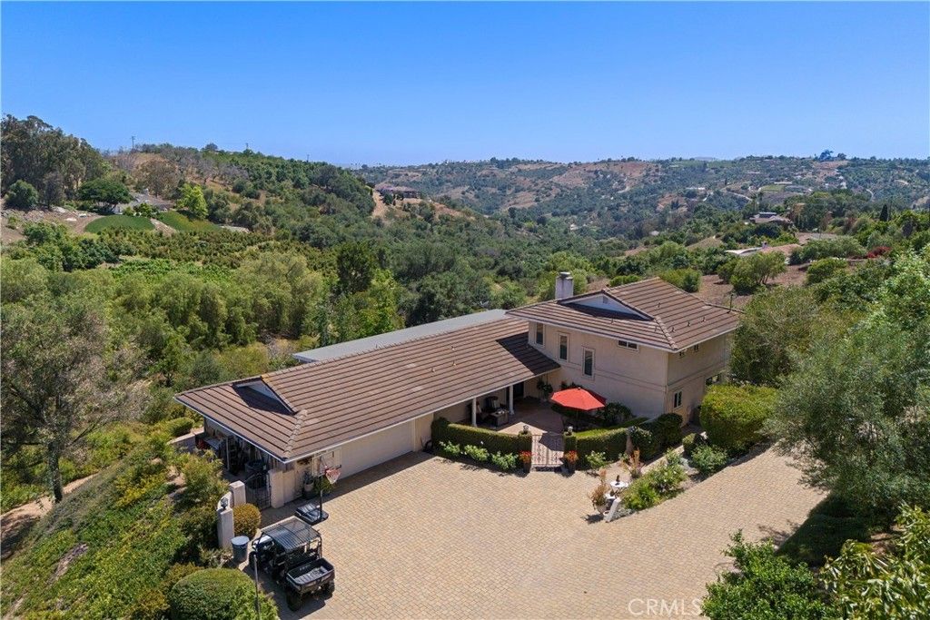 3237 Canonita Drive, Fallbrook